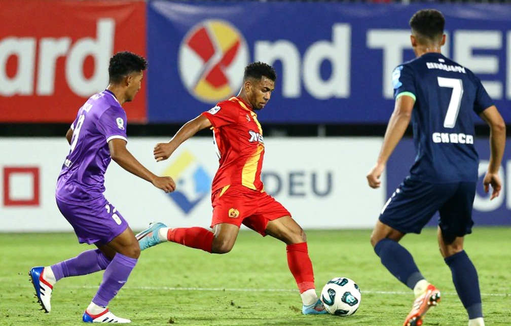 Alexis Gutiérrez: From a Closed Door to Europe to Being Erased by Almada at Club América Alexis Gutiérrez: From a Closed Door to Europe to Being Erased by Almada at Club América