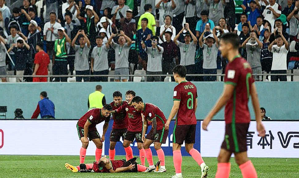 Bong bóng ngoại binh V.League: Khi suất thứ tư viết lại trật tự giải đấu