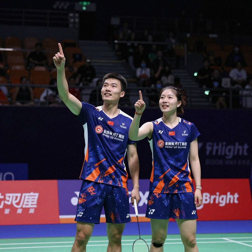 Kunlavut Vitidsarn hoàn tất cú treble hiếm có tại Asian Games 2026 và trở lại ngôi số 1 thế giới