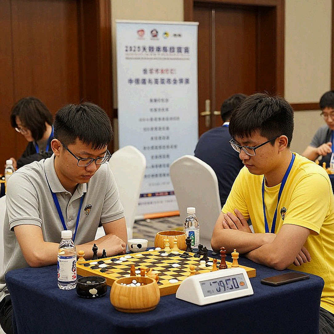 Gukesh tự nguyện ngồi bàn 4 tại Olympiad cờ vua 2026: đọc quyết định bằng dữ liệu, không bằng tiêu đề