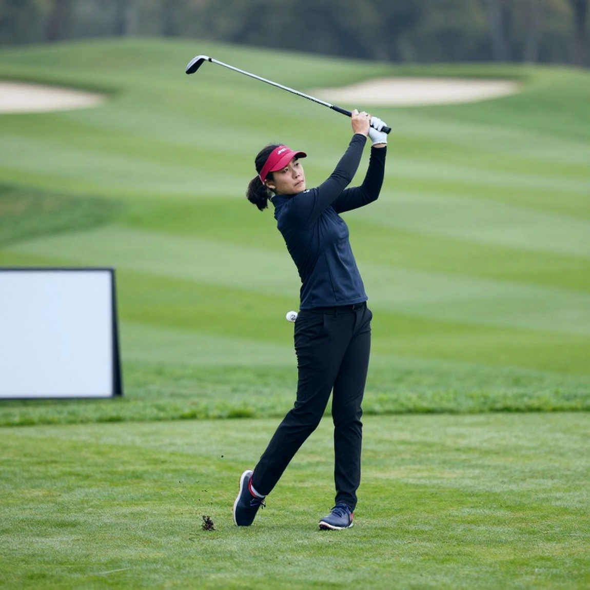 Khi dữ liệu golf tắt tiếng: nghề đưa tin học cách đọc khoảng trống