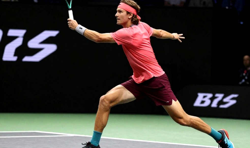 Fonseca Withdraws From the Asian Swing: A 20-Year-Old's Body Files Its Indictment Fonseca Withdraws From the Asian Swing: A 20-Year-Old's Body Files Its Indictment