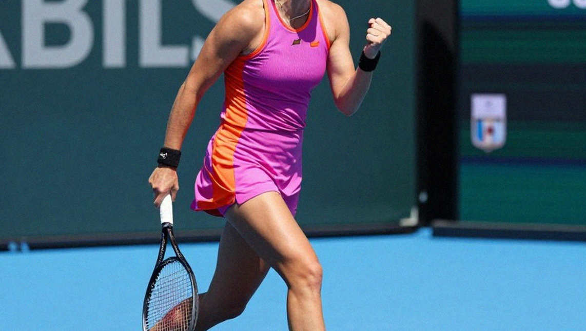 Data Never Lies: When Technology Exposes the Real-Virtual Boundary in Modern Tennis Data Never Lies: When Technology Exposes the Real-Virtual Boundary in Modern Tennis