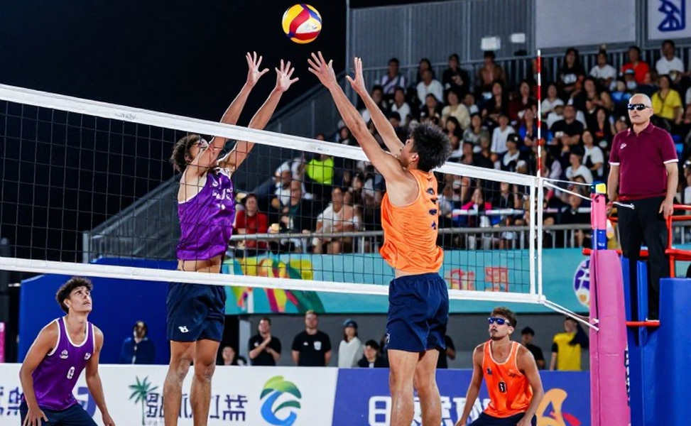 Vietnamese Volleyball: The Blank Scoresheet After the Final Applause Vietnamese Volleyball: The Blank Scoresheet After the Final Applause