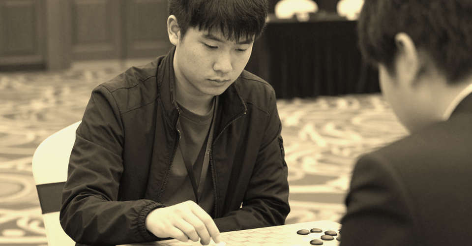 Karsten Müller và 25 năm ChessBase: Bản giao hưởng cuối game của một huyền thoại Karsten Müller và 25 năm ChessBase: Bản giao hưởng cuối game của một huyền thoại